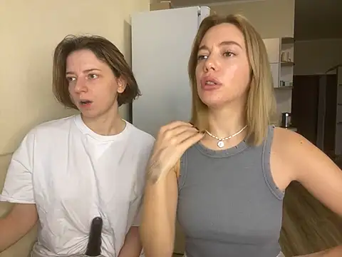 Snapshot of Take_Me_Awayy chatting on December 2024 10:38:02 AM Take Me Awayy online show from December 2024 10:38:02 AM