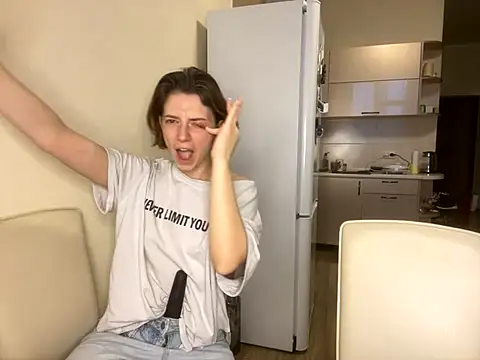 Snapshot of Take_Me_Awayy chatting on December 2024 12:52:01 PM Take Me Awayy online show from December 2024 12:52:01 PM