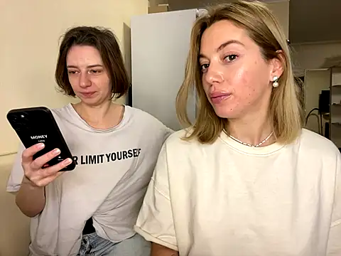 Snapshot of Take_Me_Awayy chatting on December 2024 10:54:01 AM Take Me Awayy online show from December 2024 10:54:01 AM