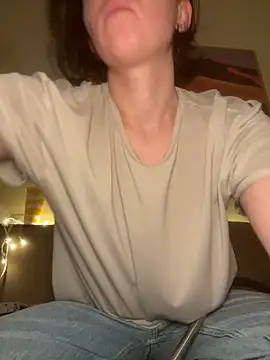 Snapshot of Take_Me_Awayy chatting on December 2024 07:00:02 PM Take Me Awayy online show from December 2024 07:00:02 PM