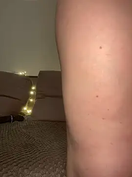 Snapshot of Take_Me_Awayy chatting on January 2025 07:56:02 PM Take Me Awayy online show from January 2025 07:56:02 PM