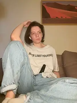 Snapshot of Take_Me_Awayy chatting on January 2025 07:17:01 AM Take Me Awayy online show from January 2025 07:17:01 AM