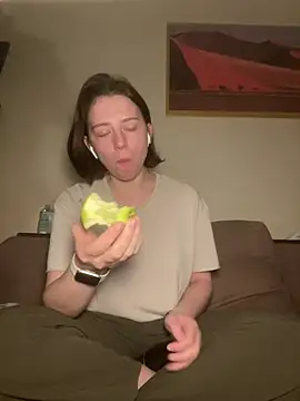 Snapshot of Take_Me_Awayy chatting on January 2025 04:45:01 PM Take Me Awayy online show from January 2025 04:45:01 PM