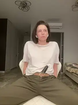 Snapshot of Take_Me_Awayy chatting on February 2025 06:58:01 PM Take Me Awayy online show from February 2025 06:58:01 PM