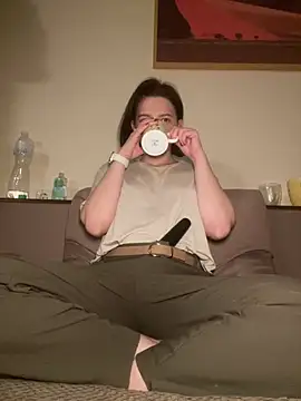 Snapshot of Take_Me_Awayy chatting on February 2025 08:14:02 PM Take Me Awayy online show from February 2025 08:14:02 PM