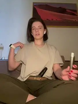 Snapshot of Take_Me_Awayy chatting on February 2025 10:15:02 AM Take Me Awayy online show from February 2025 10:15:02 AM