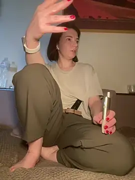 Snapshot of Take_Me_Awayy chatting on February 2025 04:21:01 PM Take Me Awayy online show from February 2025 04:21:01 PM