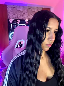 Tamara Roberts1 online show from October 2025 11:49:02 PM