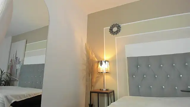 valeriavibes online show from January 2025 02:14:01 AM