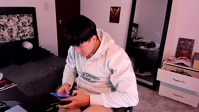 setsuna10 online show from March 2025 12:37:02 AM