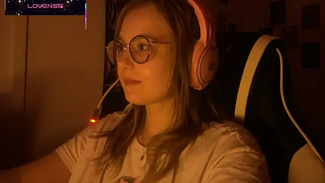 JacyWinslat online show from October 2025 10:05:01 PM