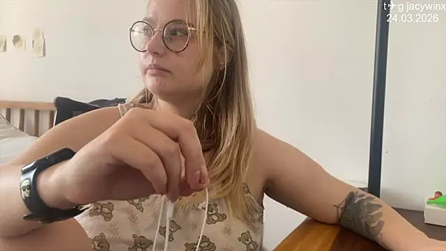 JacyWinslat online show from March 2026 07:57:02 AM