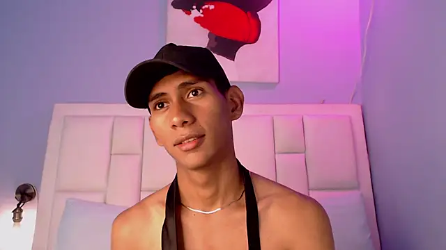 Nick Collins18 online show from January 2026 08:22:02 PM