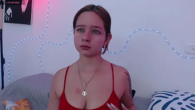 Snapshot of ssy_tgn chatting on October 2025 12:17:02 PM ssy tgn online show from October 2025 12:17:02 PM