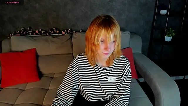 Little Chips online show from April 2026 05:28:01 PM