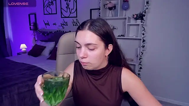 DaniellaLovely online show from October 2025 11:05:01 AM