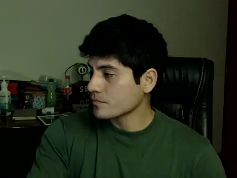 Snapshot of pajerazo11 chatting on July 2026 11:48:02 PM pajerazo11 online show from July 2026 11:48:02 PM