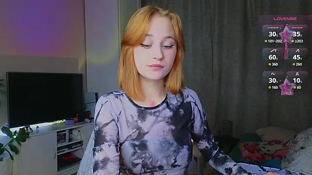 MaryRace online show from November 2025 12:04:01 PM