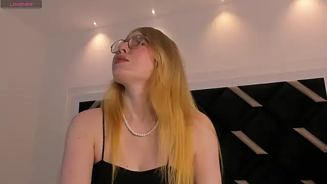 Alexa Handler online show from March 2026 07:46:02 PM