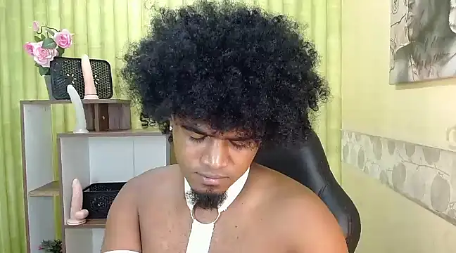 Snapshot of JaicobRuneer chatting on March 2025 07:47:02 AM JaicobRuneer online show from March 2025 07:47:02 AM