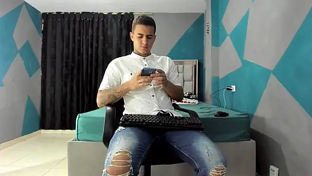 simookeler online show from January 2025 05:11:01 PM