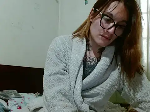 kittenlizz online show from January 2025 10:37:01 PM
