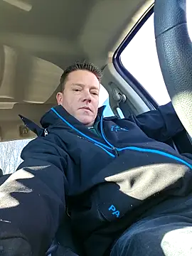 Bigtater1999 online show from February 2026 07:34:02 PM