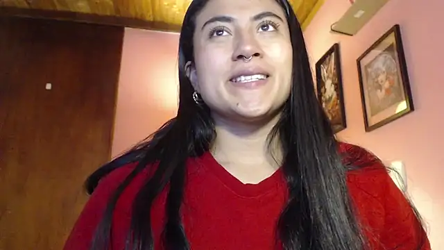 Snapshot of bunnyemilyrose36 chatting on January 2025 11:37:02 AM bunnyemilyrose36 online show from January 2025 11:37:02 AM