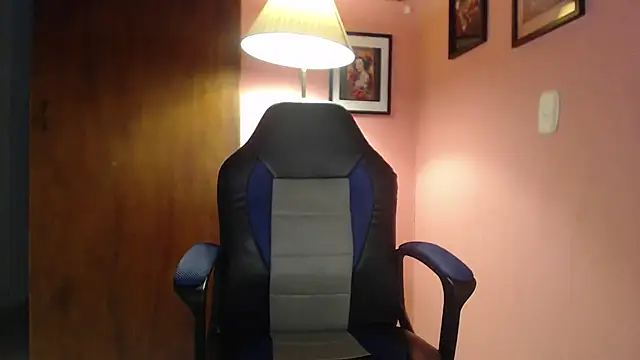 Snapshot of bunnyemilyrose36 chatting on January 2025 10:08:01 AM bunnyemilyrose36 online show from January 2025 10:08:01 AM