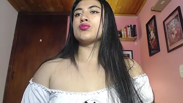 Snapshot of bunnyemilyrose36 chatting on February 2025 06:26:01 PM bunnyemilyrose36 online show from February 2025 06:26:01 PM