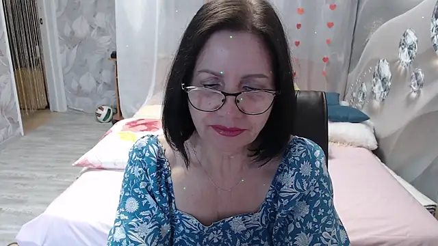 Snapshot of OlgaHottie chatting on April 2026 11:29:02 PM OlgaHottie online show from April 2026 11:29:02 PM
