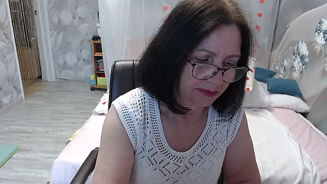 Snapshot of OlgaHottie chatting on May 2026 11:28:02 PM OlgaHottie online show from May 2026 11:28:02 PM