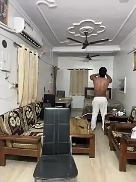 John desihunk online show from December 2024 10:47:02 AM