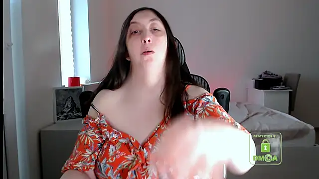 cute and hot online show from April 2026 03:18:02 PM