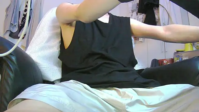 Ray175oo online show from April 2026 06:32:02 PM