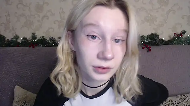 EnigmaSee online show from December 2025 01:58:02 AM