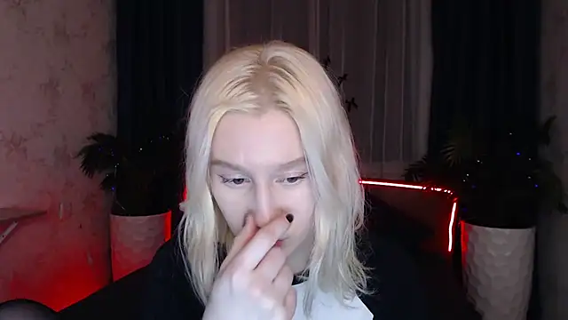 EnigmaSee online show from February 2026 09:13:01 PM