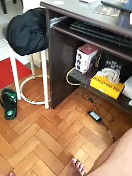 Snapshot of lobomisterioso13 chatting on January 2025 06:15:01 PM lobomisterioso13 online show from January 2025 06:15:01 PM