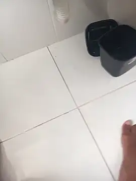 lobomisterioso13 online show from April 2026 01:09:02 PM