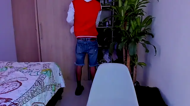 aldrinwhite online show from November 2025 02:54:01 PM