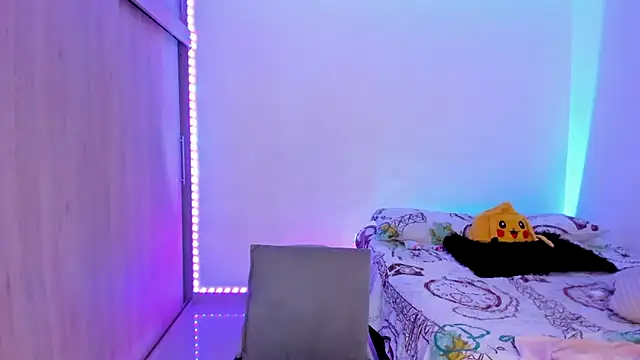 aldrinwhite online show from February 2026 04:38:02 PM