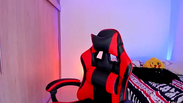 aldrinwhite online show from February 2026 04:47:01 PM