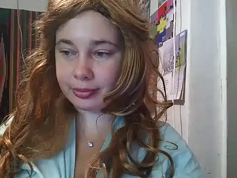 Cora Maro online show from September 2025 02:06:02 PM