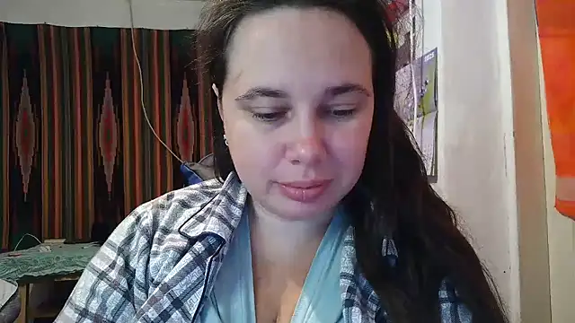 Cora Maro online show from October 2025 11:44:02 PM