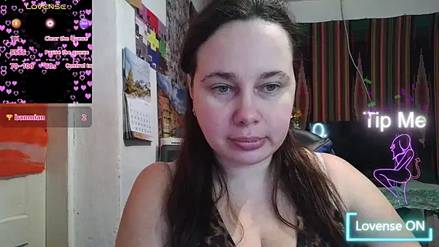 Cora Maro online show from February 2026 12:12:01 PM