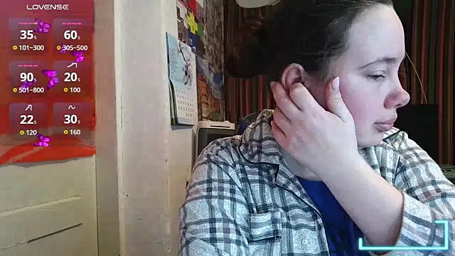 Cora Maro online show from April 2026 11:21:02 PM