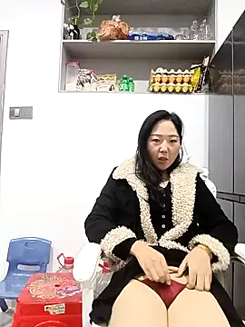 Snapshot of AHL756 chatting on February 2025 01:47:02 PM AHL756 online show from February 2025 01:47:02 PM