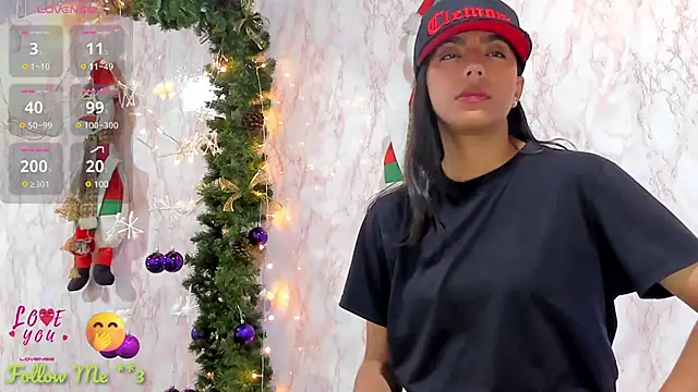 BarbieHotLaura online show from December 2024 12:03:02 AM