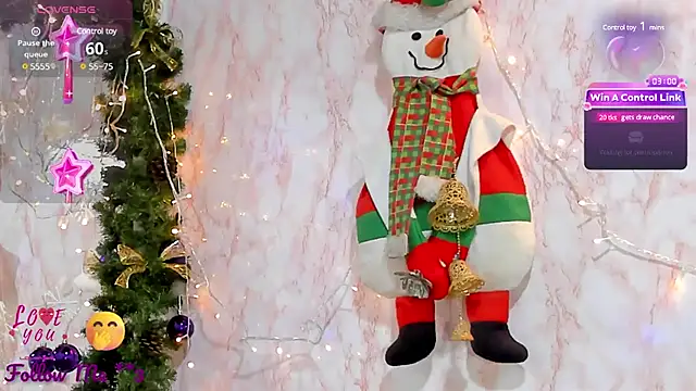 BarbieHotLaura online show from December 2024 06:42:02 PM