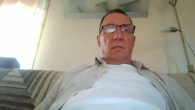 Snapshot of Piero1966@xh chatting on October 2025 02:15:01 PM Piero1966xh online show from October 2025 02:15:01 PM